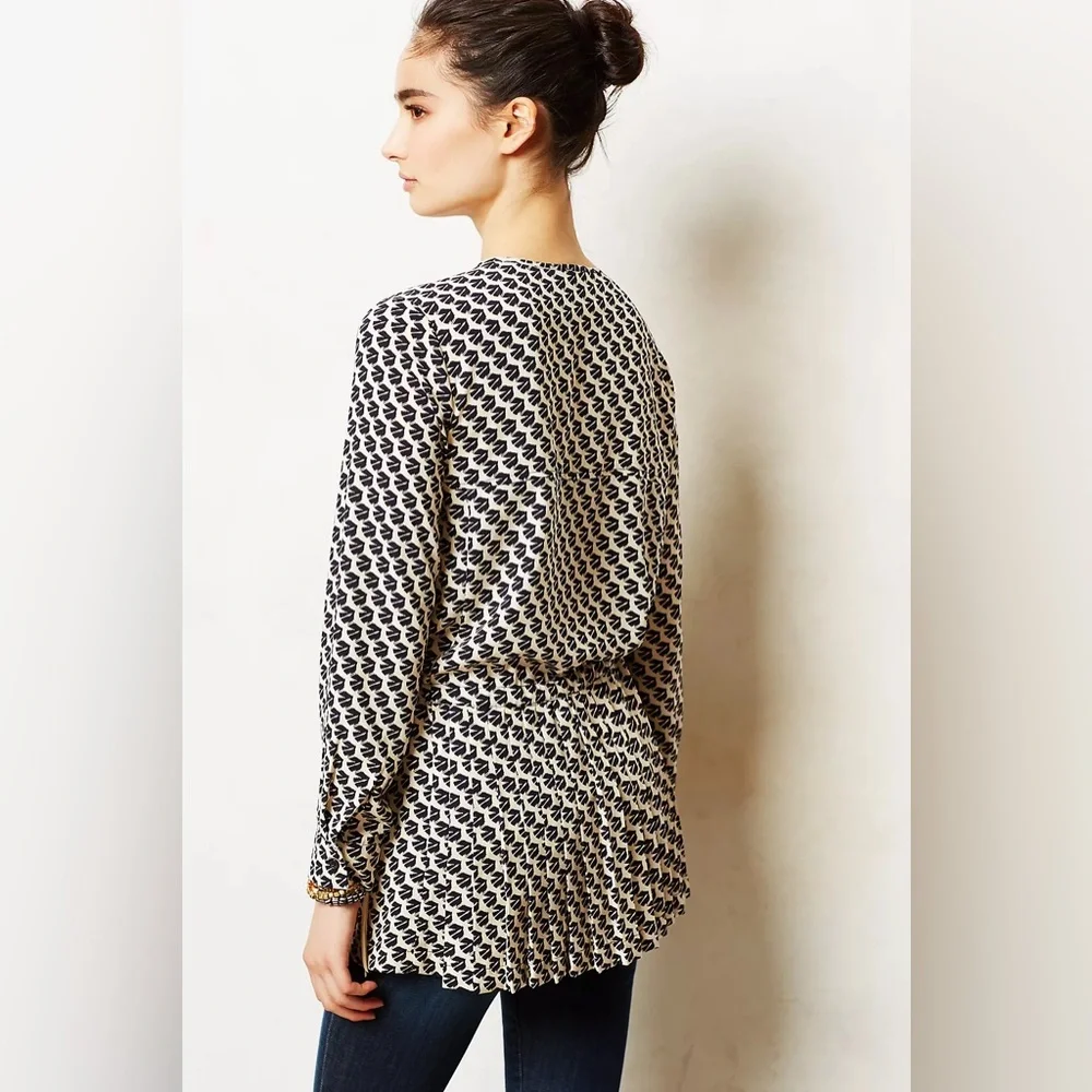 Anthropologie Selva Dropwaist Tunic Top
Maeve - Picture 3 of 5
